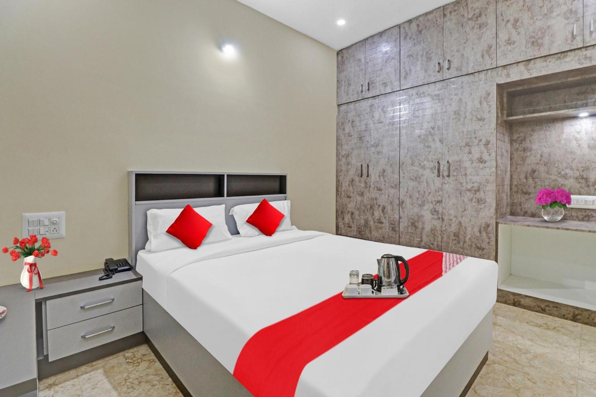 Hotel O I Care With Greenery Comforts Tumkur Eksteriør bilde